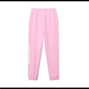 Taylor Swift Valentine’s Sweatpants